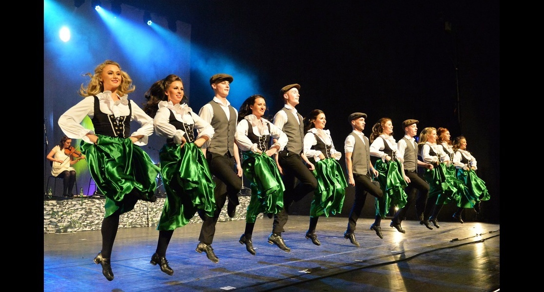 1190x600 for web Danceperados of Ireland an authentic show of Irish music song dance Gregor Eisenhuth live A