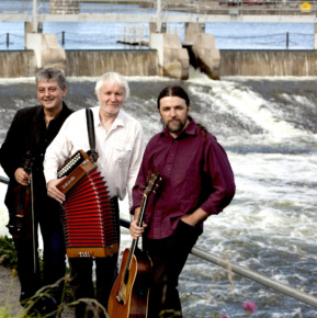 Máirtín O Connor Trio 2 5 MB by Peter Harkin scaled 1