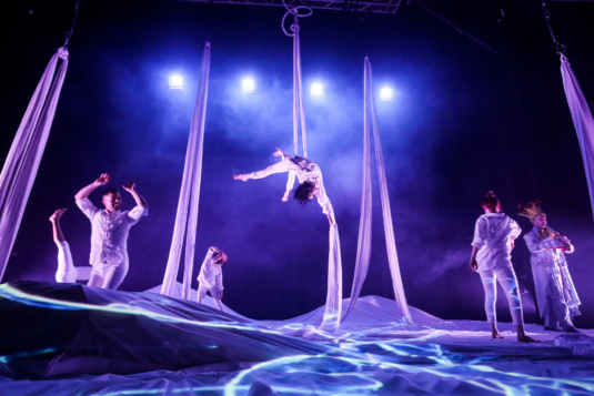 Whenthe Moon Spun Round Credit Jym Daly Castinphoto Hannah Scully Orang Leong Tara Dunne Vitorbassi Thomas Johnston Siamsa Tire Theatre 2023 Fidget Feetand Ceol Connected